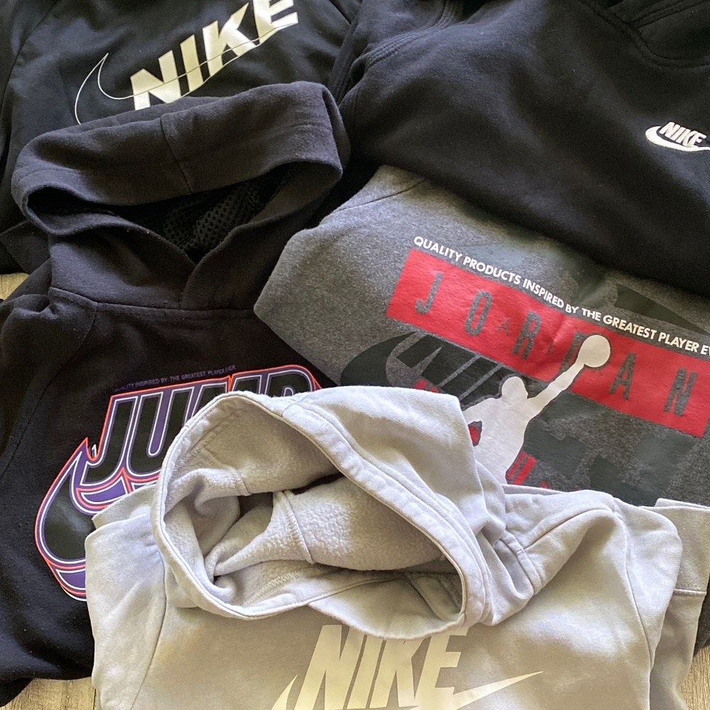 Nike  Pullover Hooded Long Sleeve  Sweat Shirt Bundle Deal